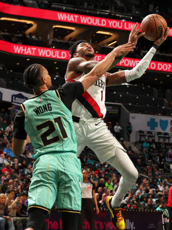 快船胜开拓者,豪取七连胜 快船胜开拓者,豪取七连胜