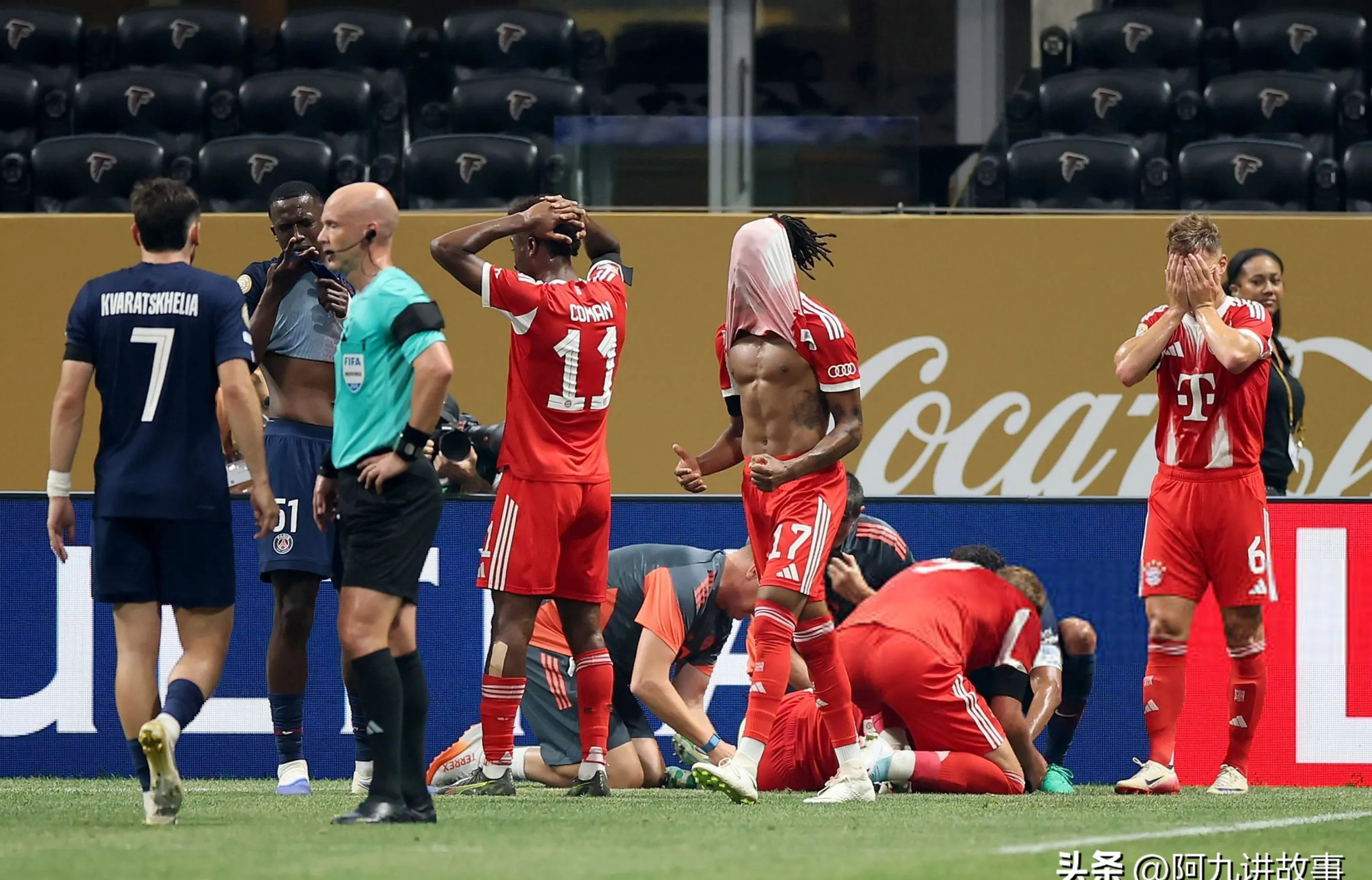 包含拜仁慕尼黑客场胜出，实现双杀对手的词条